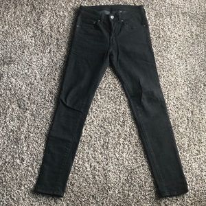 H&M black denim pants. Skinny fit, low waist. Size 28x32